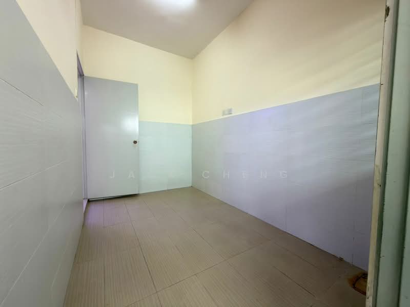 2-storey Terraced House for Sale in Taman Garing (Rawang) - Jack Cheng - Interior - PropertyGuru.com.my