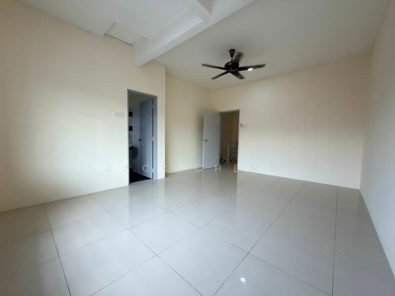 2-storey Terraced House for Sale in Taman Garing (Rawang) - Jack Cheng - Interior - PropertyGuru.com.my