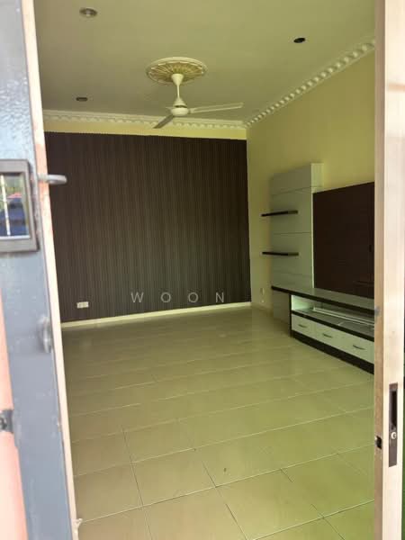 1-storey Terraced House for Rent in Taman Paya Rumput Indah (Paya Rumput) - Woon . - Living Room - PropertyGuru.com.my