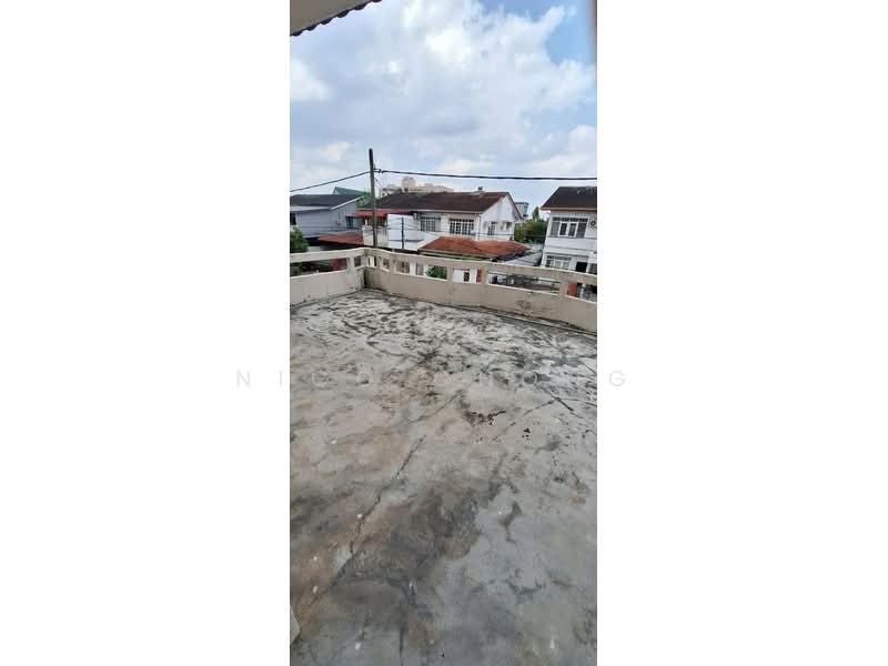 Semi-Detached House for Sale in Taman Pelangi (Johor Bahru) - Nico Chong - Roof - PropertyGuru.com.my