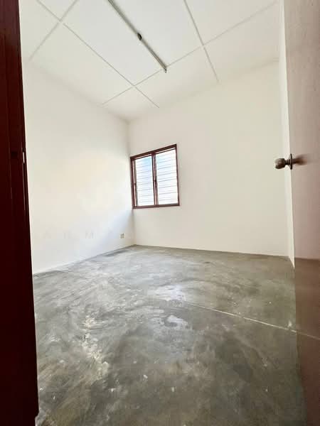 Terraced House for Sale in Subang Jaya (Selangor) - Ahmad Muslim - PropertyGuru.com.my