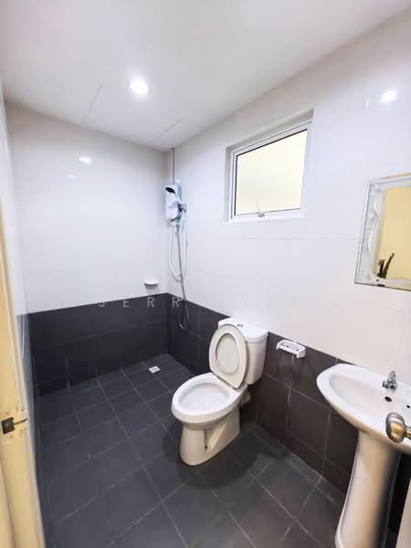 Service Residence for Rent at Birch Regency @ Penang Times Square - Jerry Tan - Bathroom - PropertyGuru.com.my