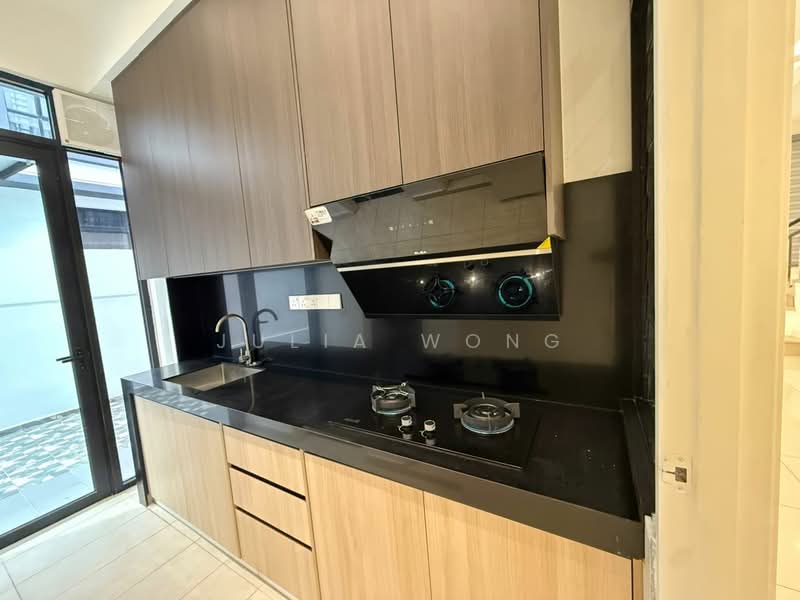 Garden Villas, Bukit Indah untuk Untuk Disewa - RM 5,500 /bulan, Apr 2026 - Kitchen - PropertyGuru.com.my