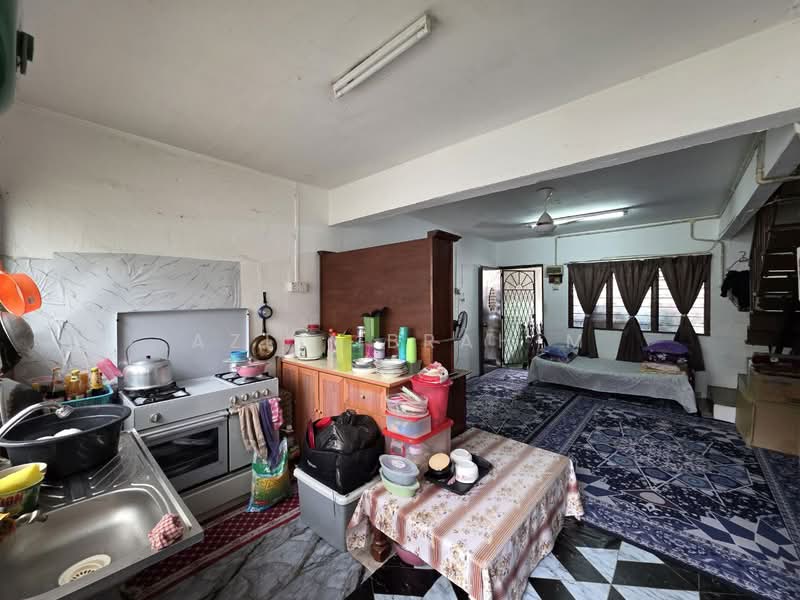 Taman Delima Kajang untuk Untuk Dijual - RM 299,000, Apr 2026 - Kitchen - PropertyGuru.com.my