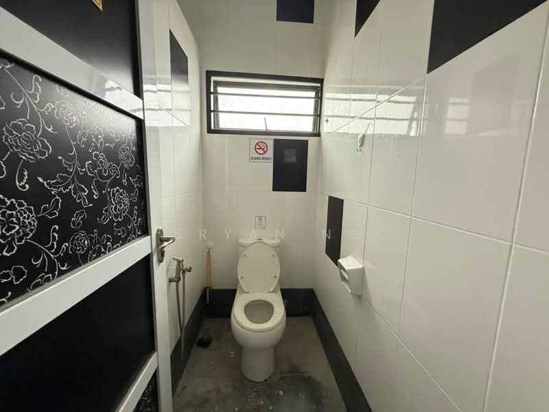 Shop for Rent in Setapak (Kuala Lumpur) - Bryan Ng - Bathroom - PropertyGuru.com.my
