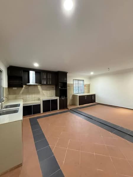 2-storey Terraced House for Sale in Taman Sri Saujana (Kota Tinggi) - Marcus Tey - Kitchen - PropertyGuru.com.my