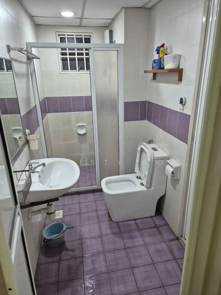 Kondominium untuk Disewa di Pertiwi Indah - Christy Woo - Bathroom - PropertyGuru.com.my