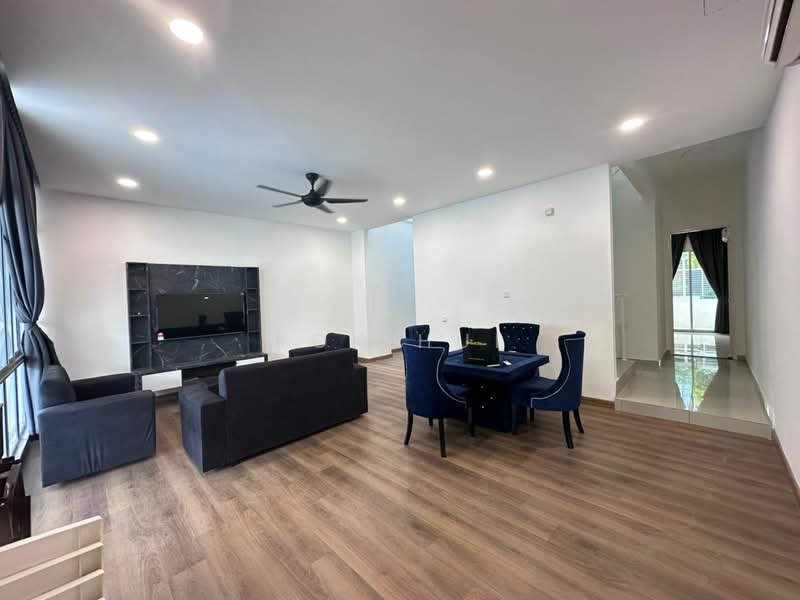 3-storey Terraced House for Sale in Setia Eco Cascadia (Tebrau) - Kok Hui - Living Room - PropertyGuru.com.my