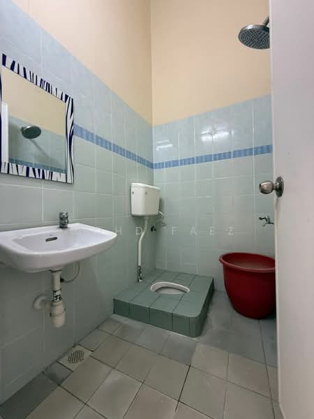 Taman Kota Masai untuk Untuk Dijual - RM 590,000, Apr 2026 - Bathroom - PropertyGuru.com.my