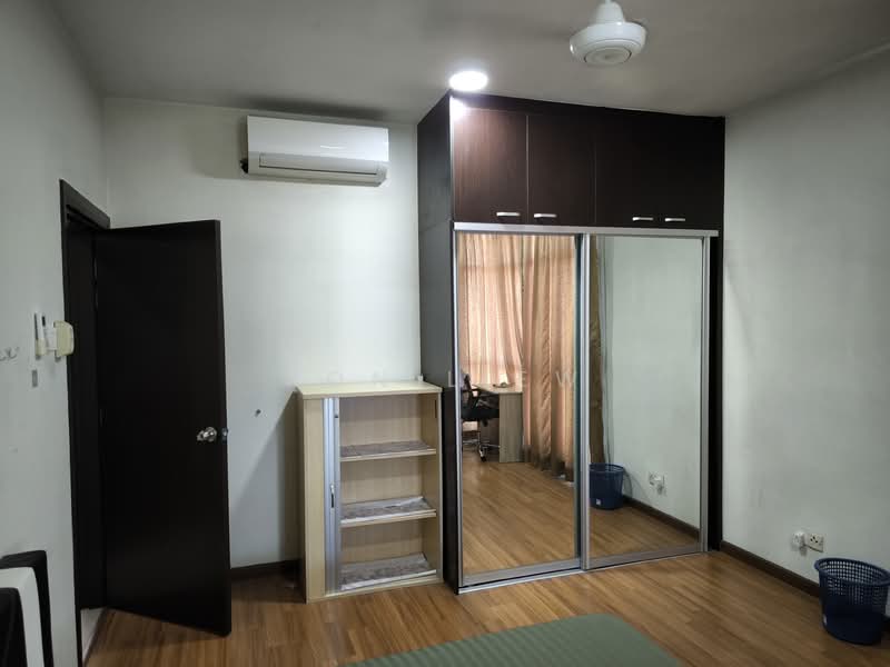 Saville Residence untuk Untuk Disewa - RM 2,300 /bulan, Apr 2026 - Bedroom - PropertyGuru.com.my