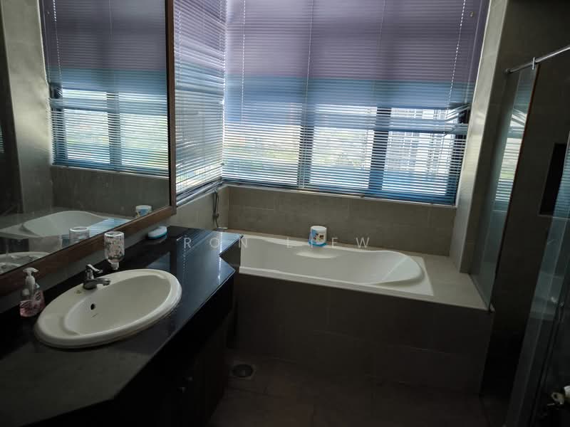 Saville Residence untuk Untuk Disewa - RM 2,300 /bulan, Apr 2026 - Bathroom - PropertyGuru.com.my