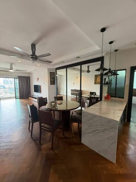 Servis Apartment untuk Disewa di Saville Residence - Ron Liew - Living Room - PropertyGuru.com.my