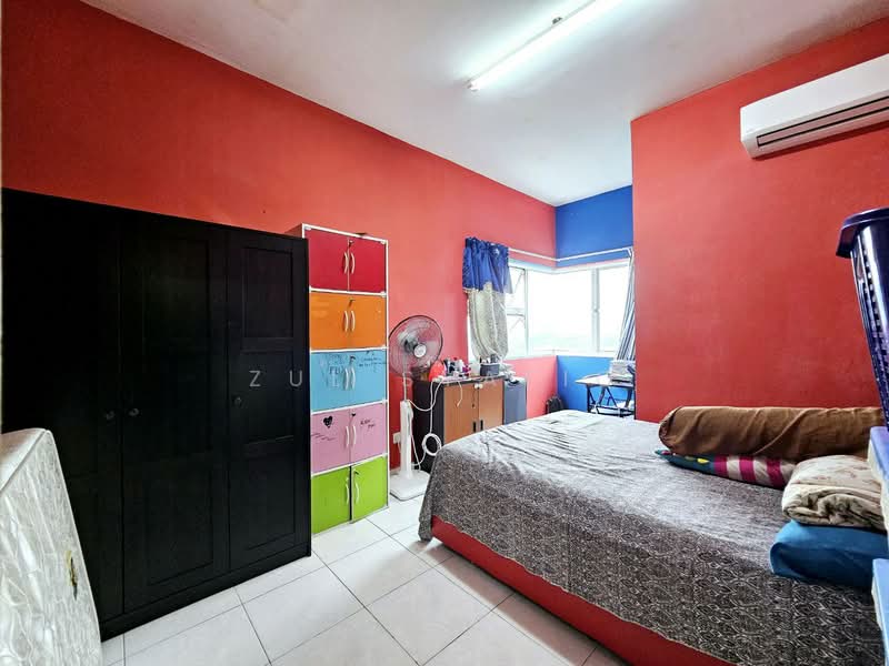 Desa Impiana untuk Untuk Dijual - RM 380,000, Apr 2026 - Bedroom - PropertyGuru.com.my