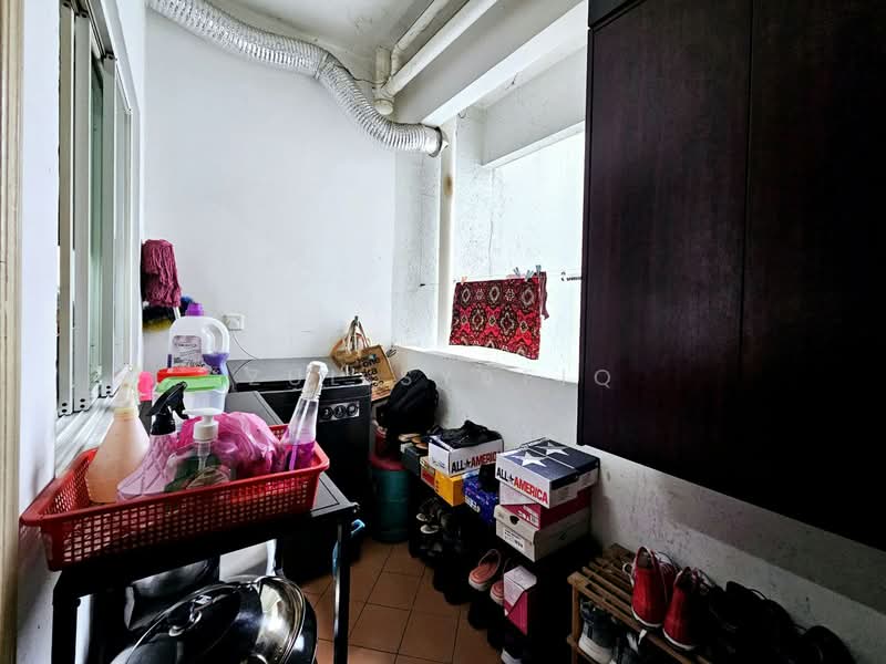 Desa Impiana untuk Untuk Dijual - RM 380,000, Apr 2026 - Balcony - PropertyGuru.com.my