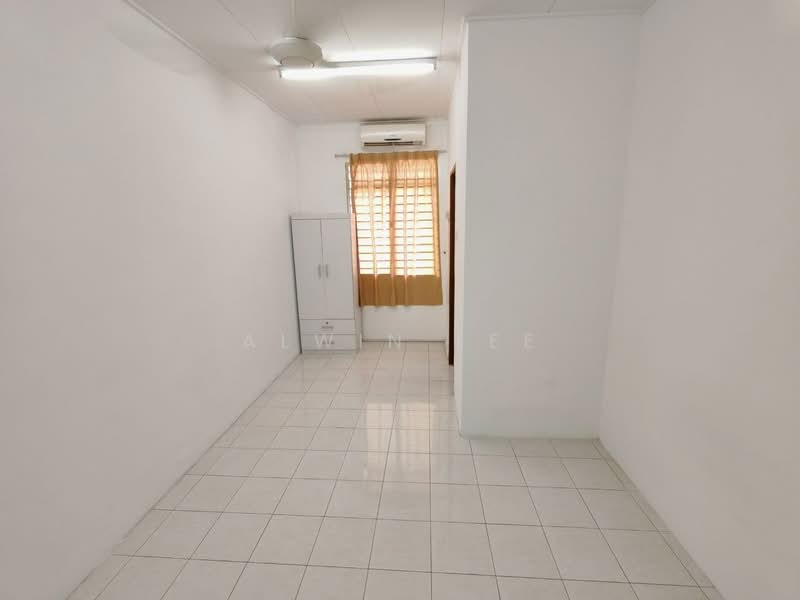 2-storey Terraced House for Rent in Shah Alam (Selangor) - Alwin Lee - Interior - PropertyGuru.com.my