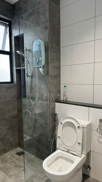 Semi-Detached House for Sale in Kota Kemuning (Shah Alam) - Elaine Khoo - PropertyGuru.com.my