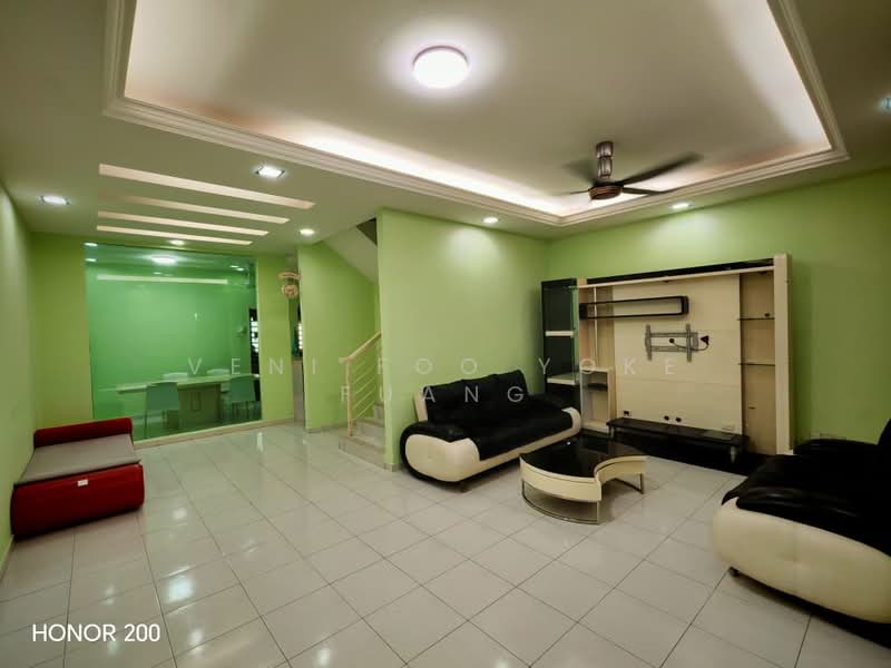 Rumah Teres 2 Tingkat untuk Disewa di Setia Alam (Selangor) - Veni Foo Yoke Fuang - Living Room - PropertyGuru.com.my