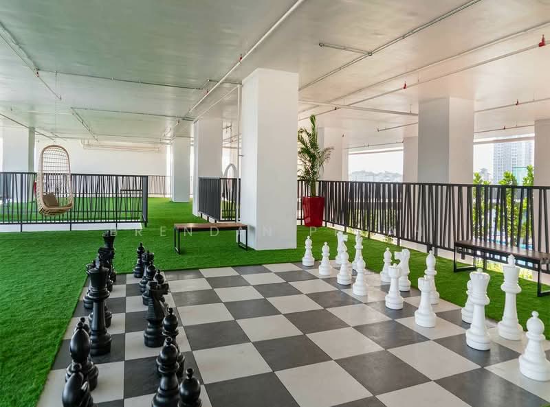 Service Residence for Sale at Pinnacle Petaling Jaya - Brendan Phuah - Exterior - PropertyGuru.com.my