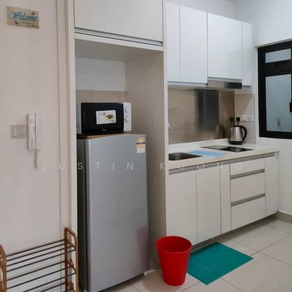 Meridin Suites @ The Meridin untuk Untuk Dijual - RM 298,000, Apr 2026 - Kitchen - PropertyGuru.com.my