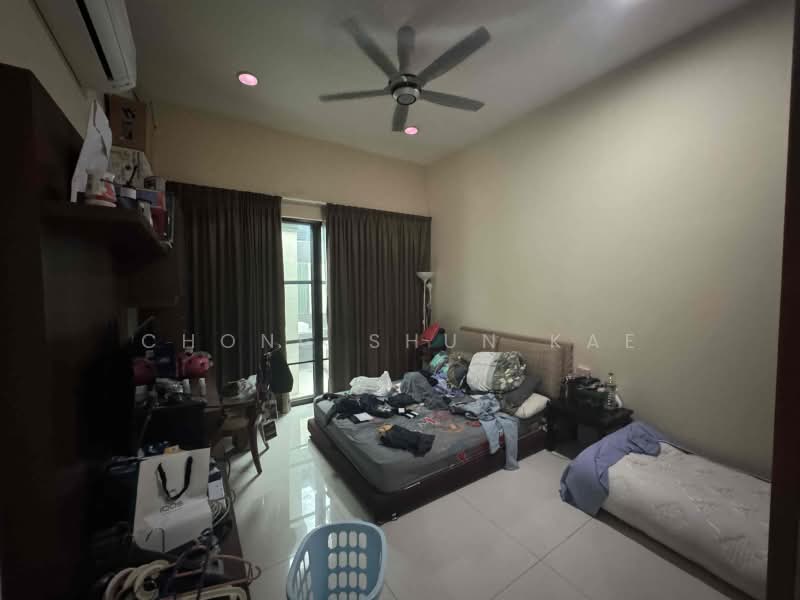 Semi-Detached House for Sale in Bandar Kinrara Seksyen 5 (Bandar Kinrara) - Chong Shun Kae - Bedroom - PropertyGuru.com.my
