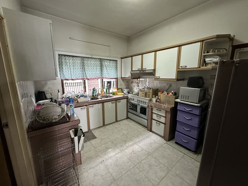 2-storey Terraced House for Sale in Usj 4 (Subang Jaya) - Tony Siow - Kitchen - PropertyGuru.com.my