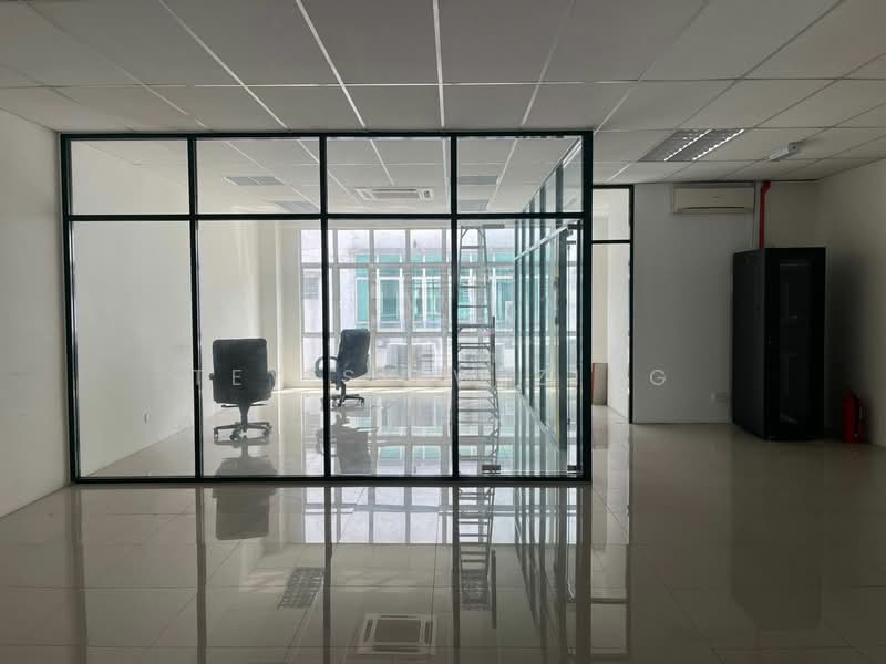 Office for Sale in Bandar Puteri Puchong (Puchong) - Tey Siew Zing - Study - PropertyGuru.com.my