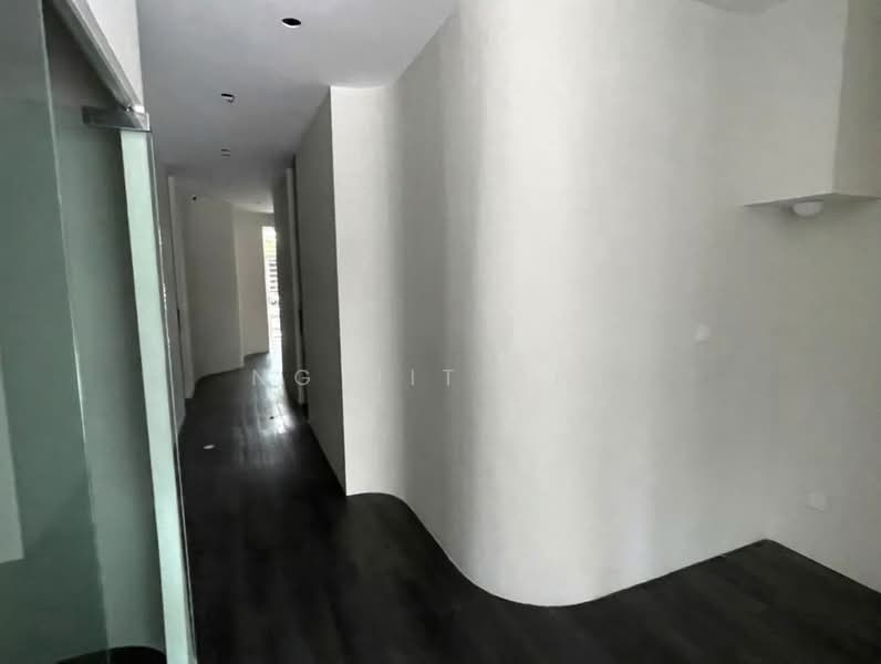 Shop / Office for Rent in Tanjung Tokong (Penang) - Ng Jit Sin - Corridor - PropertyGuru.com.my