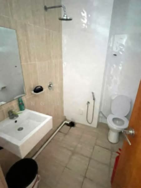 Shop / Office for Rent in Tanjung Tokong (Penang) - Ng Jit Sin - Bathroom - PropertyGuru.com.my