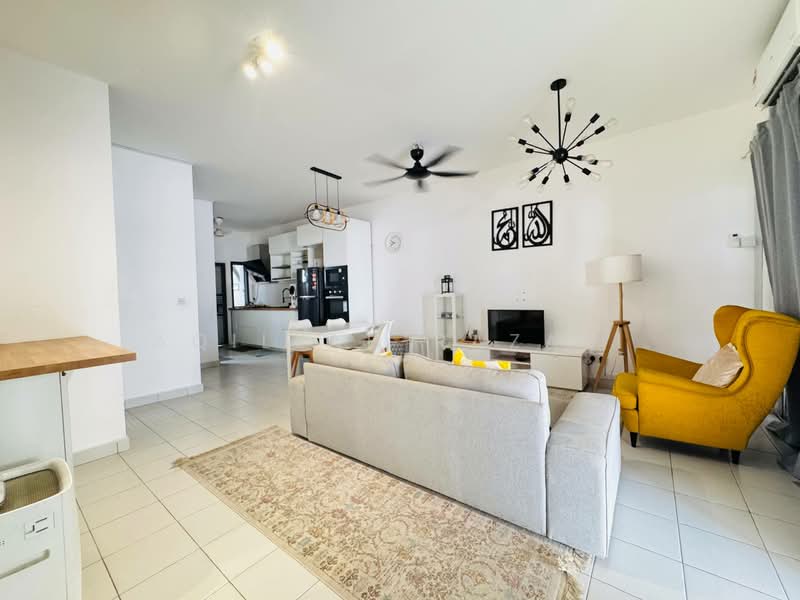 2-storey Terraced House for Sale in Bandar Mahkota Banting (Tanjong Duabelas) - Aqillah Razali - Living Room - PropertyGuru.com.my