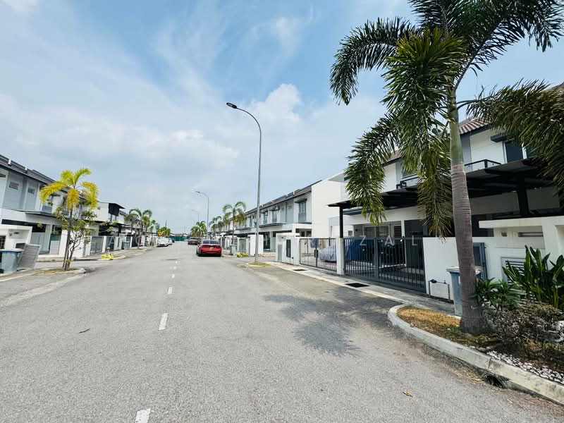 2-storey Terraced House for Sale in Bandar Mahkota Banting (Tanjong Duabelas) - Aqillah Razali - PropertyGuru.com.my