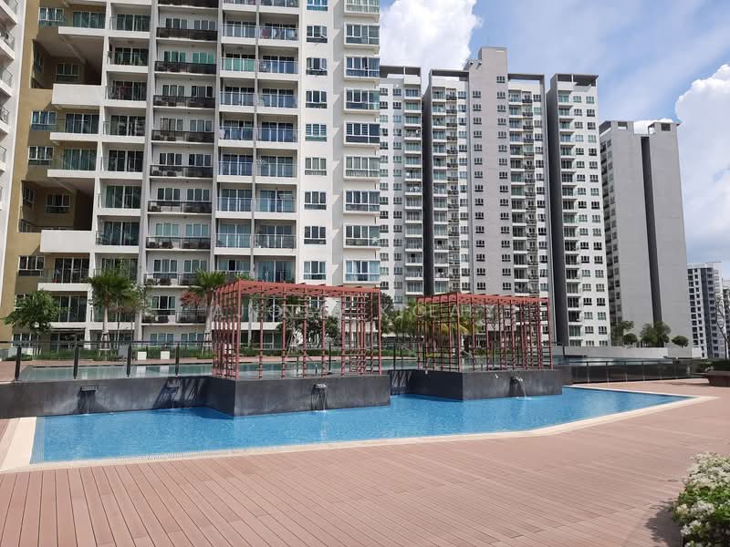 Indah Bay Condominium untuk Untuk Disewa - RM 1,200 /bulan, Apr 2026 - Exterior - PropertyGuru.com.my