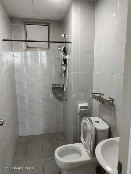 Condominium for Rent at i-Santorini - Landy Bong - Bathroom - PropertyGuru.com.my