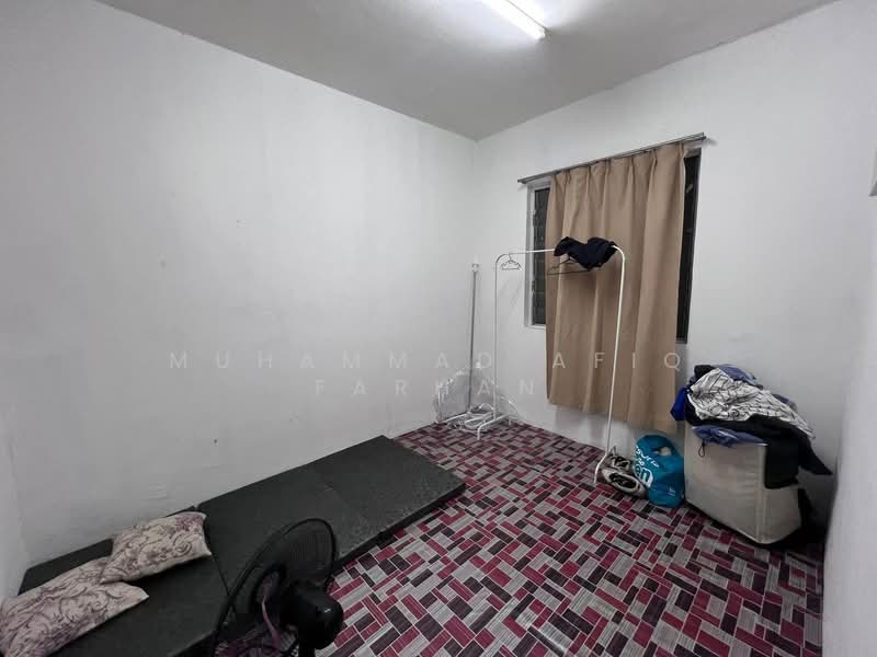 Rumah Pangsa Serantau Baru untuk Untuk Dijual - RM 265,000, Apr 2026 - Bedroom - PropertyGuru.com.my