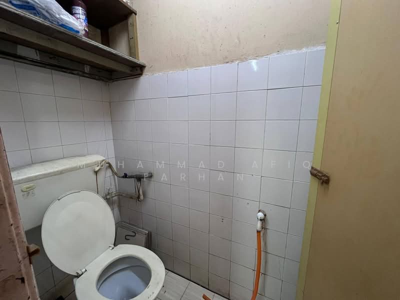 Rumah Pangsa Serantau Baru untuk Untuk Dijual - RM 265,000, Apr 2026 - Bathroom - PropertyGuru.com.my