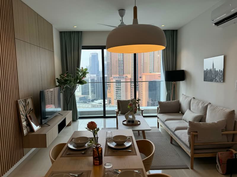 Mitsui Serviced Suites untuk Untuk Disewa - RM 9,500 /bulan, Apr 2026 - Living Room - PropertyGuru.com.my