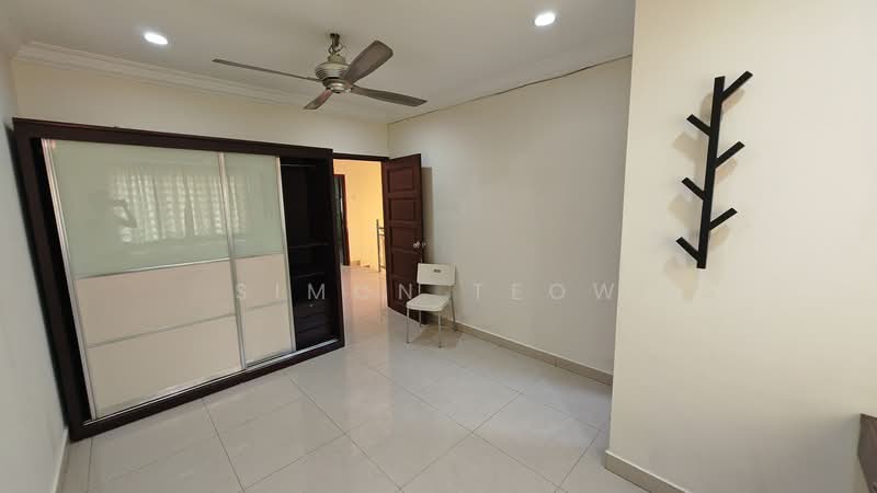 2-storey Terraced House for Sale in TAMAN PUCHONG UTAMA (Puchong) - Simon Teow - Bedroom - PropertyGuru.com.my