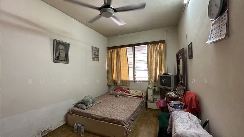 Bangsar Lucky Garden untuk Untuk Dijual - RM 3,200,000, Apr 2026 - Bedroom - PropertyGuru.com.my