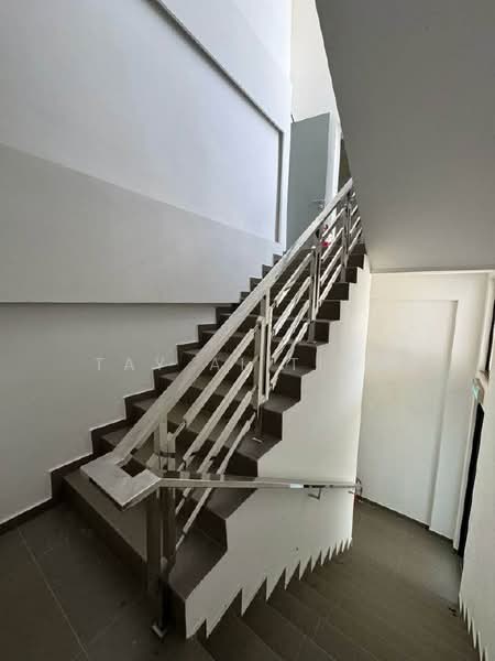 Factory for Rent in Eco Business Park 1 (Johor Bahru) - Tay Ai Ting - Corridor - PropertyGuru.com.my