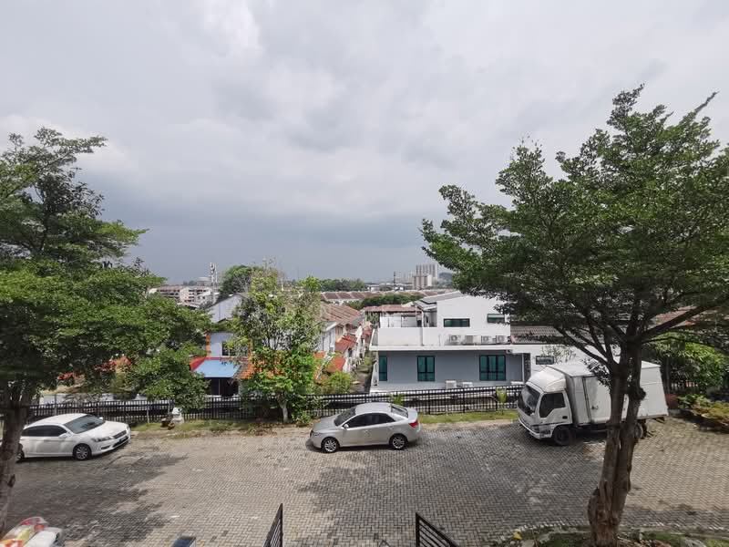 3-storey Terraced House for Sale in Balakong (Selangor) - Jun Kee - PropertyGuru.com.my