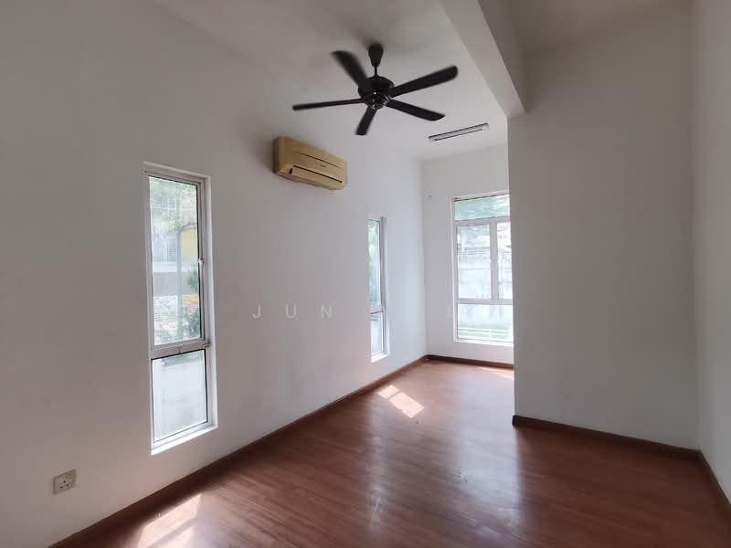 3-storey Terraced House for Sale in Balakong (Selangor) - Jun Kee - PropertyGuru.com.my
