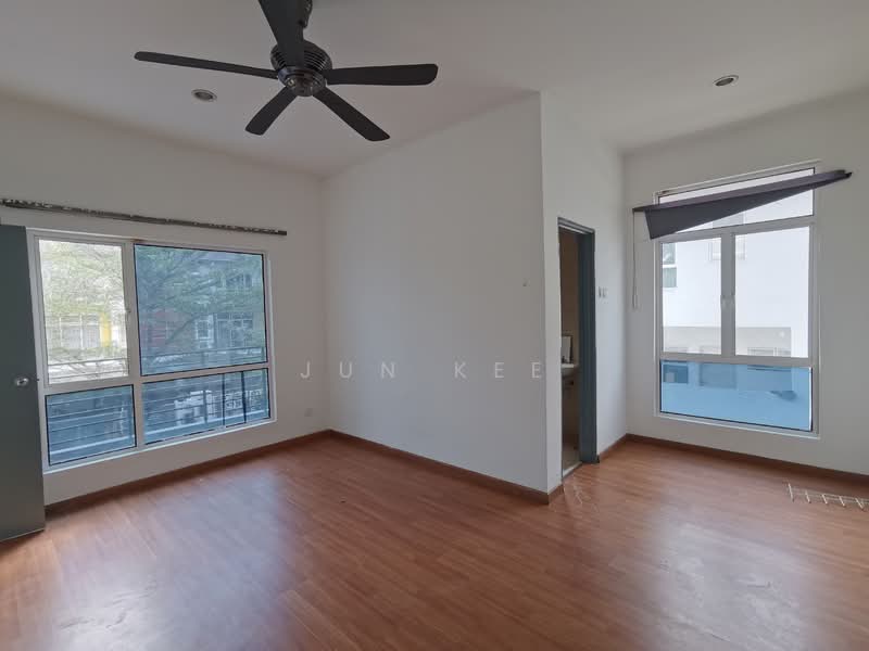 3-storey Terraced House for Sale in Balakong (Selangor) - Jun Kee - PropertyGuru.com.my