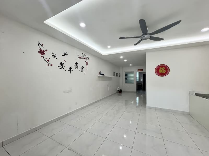 Rumah Teres 2 Tingkat untuk Dijual di Taman JP Perdana (Johor Bahru) - Yik Tat - Living Room - PropertyGuru.com.my