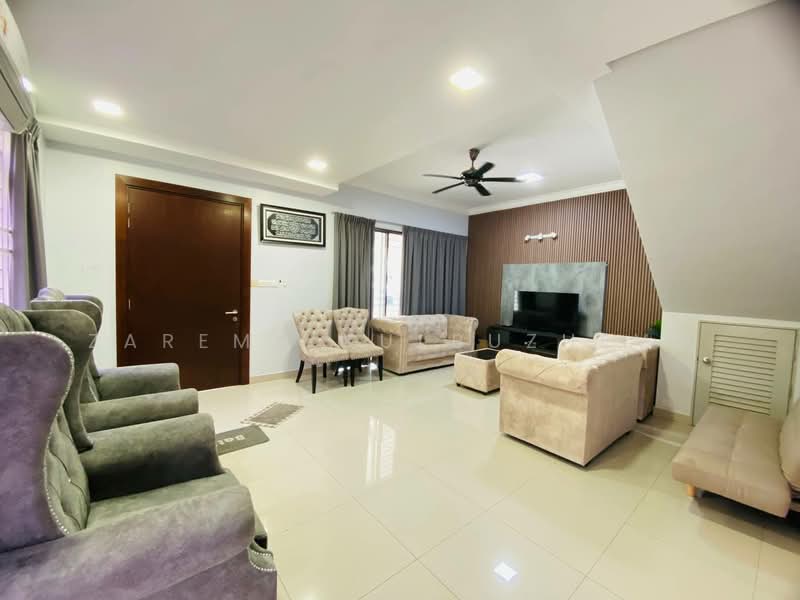2-storey Terraced House for Sale in Cyberjaya (Selangor) - Zarema Kulbuzheva - Living Room - PropertyGuru.com.my