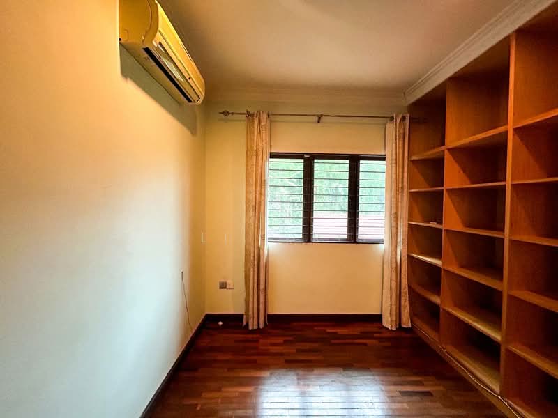 Rumah Berkembar untuk Dijual di Ukay Perdana (Ulu Kelang) - Ali Idris - Study - PropertyGuru.com.my