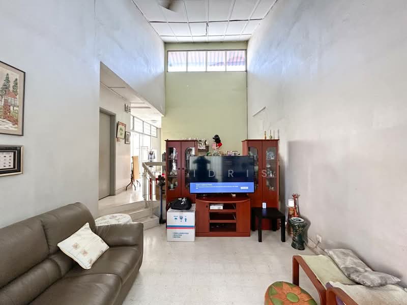 1-storey Terraced House for Sale in Taman Tun Dr Ismail (Kuala Lumpur) - Ali Idris - Living Room - PropertyGuru.com.my