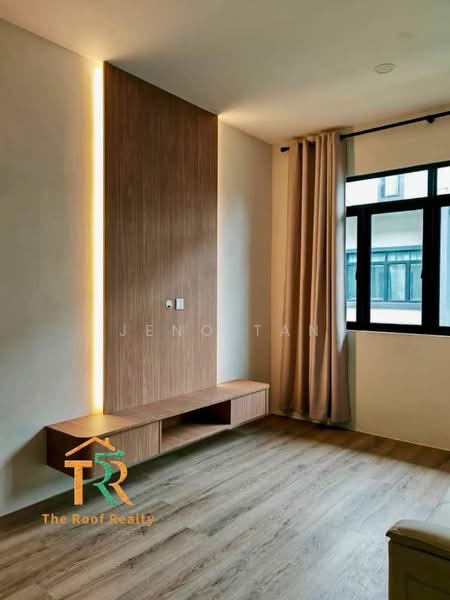Townhouse for Rent in Kuching (Sarawak) - Jeno Tan - Living Room - PropertyGuru.com.my