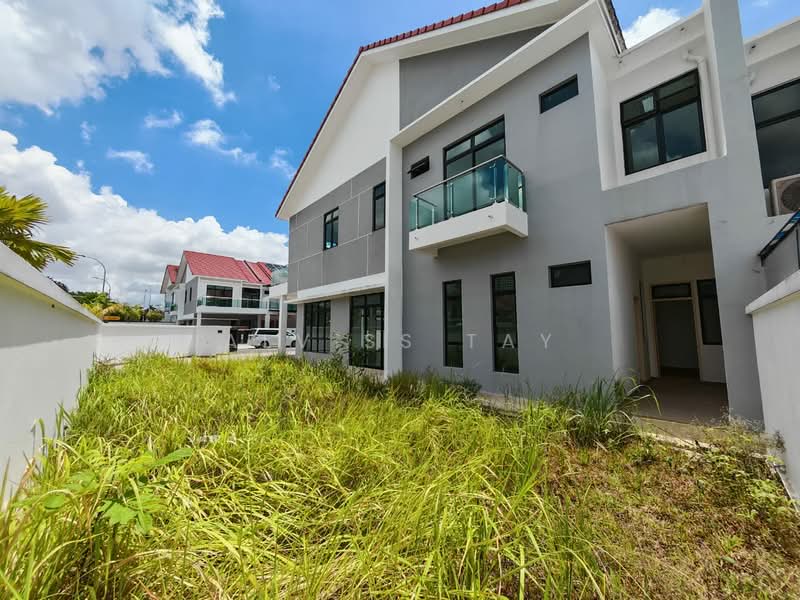 Cluster House for Sale in Taman Mount Austin (Tebrau) - Alviss Tay - Exterior - PropertyGuru.com.my