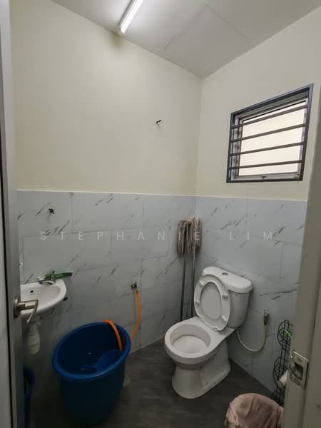 2-storey Terraced House for Rent in Telok Panglima Garang (Selangor) - Stephanie Lim - Bathroom - PropertyGuru.com.my