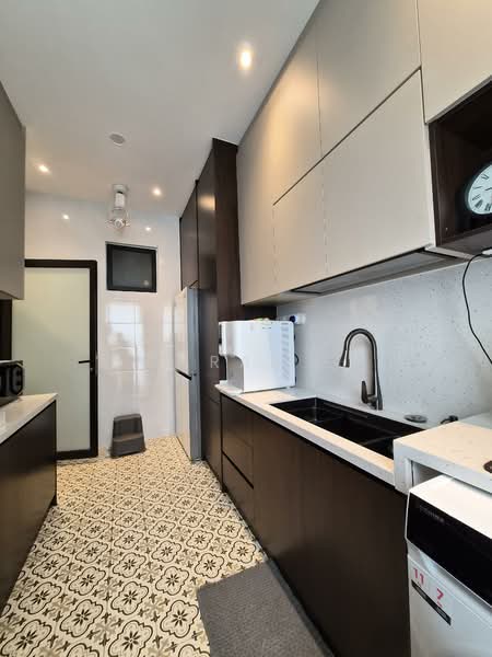 Rumah Teres 2 Tingkat untuk Dijual di Setia Safiro (Cyberjaya) - Sarah . - Kitchen - PropertyGuru.com.my