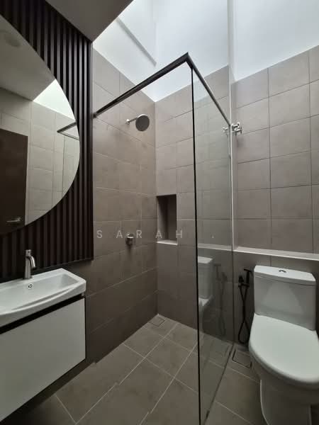 Rumah Teres 2 Tingkat untuk Dijual di Setia Safiro (Cyberjaya) - Sarah . - Bathroom - PropertyGuru.com.my
